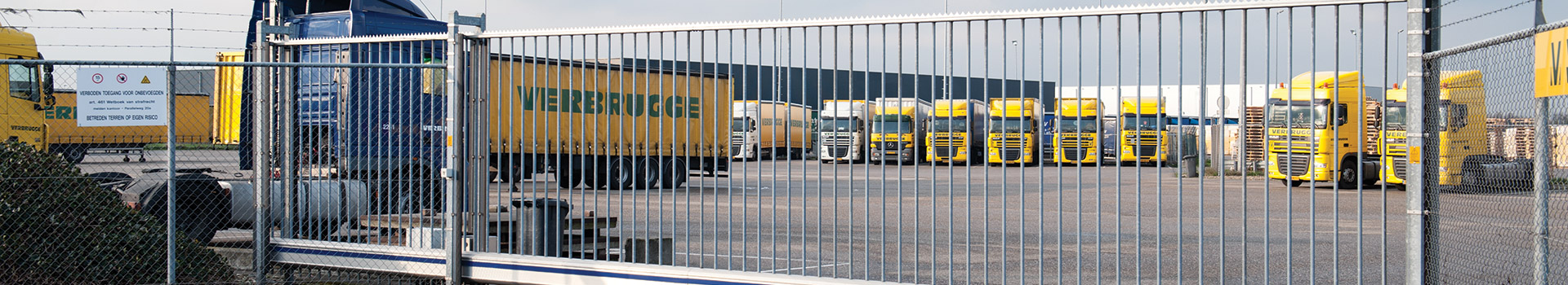 > </div>
<div class=